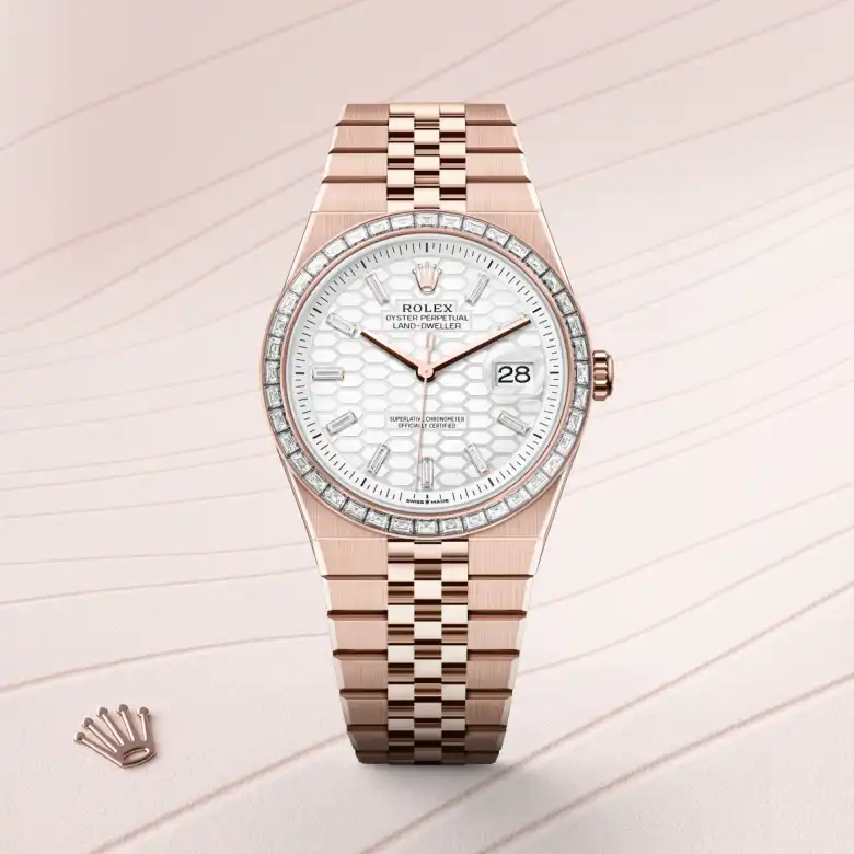 rolex M127385TBR-0003   - Il quadrante bianco intenso