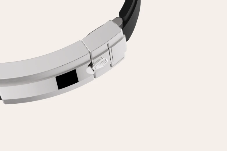Rolex M126519LN-0004 – The Oysterflex bracelet