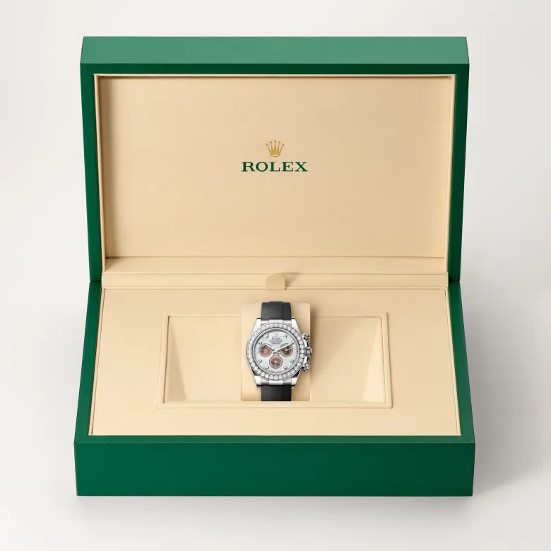 rolex M126589RBR-0001   - Il quadrante in madreperla