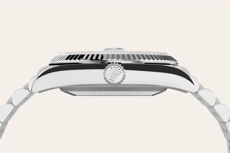 Rolex M126234-0071 - Fluted bezel