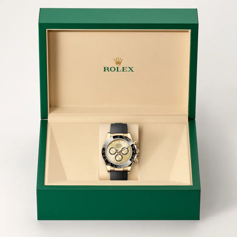 Rolex M126518LN-0010 – The Oysterflex bracelet